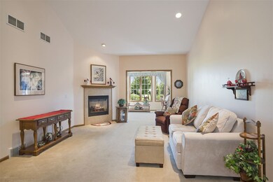 12 Blue Iris Way, Fitchburg, WI 53711 - photo 4