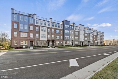 13550 Innovation Station Loop, Herndon, VA 20171 - photo 4