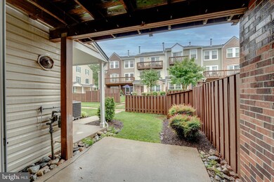 4047 Chetham Way, Woodbridge, VA 22192 - photo 6