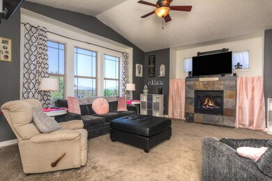 4122 SW Rhyolite Place, Redmond, OR 97756 - photo 6