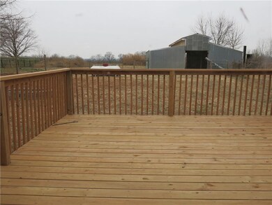 1512 N Kurzweil Rd, Raymore, MO 64083 - photo 7