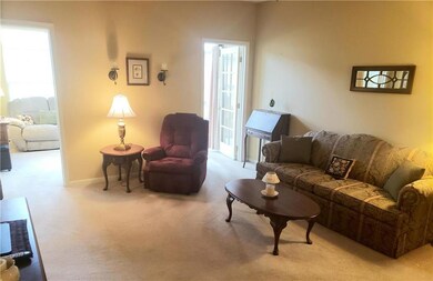 4350 Belmont Cir, Whitehall, PA 18052 - photo 6