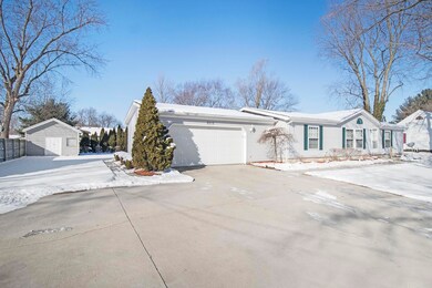 2515 Pleasant Plain Ave, Elkhart, IN 46517 - photo 2