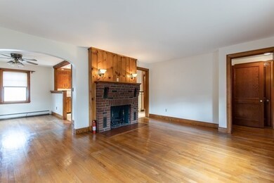 10 Hillside Ave, Salem, MA 01970 - photo 4