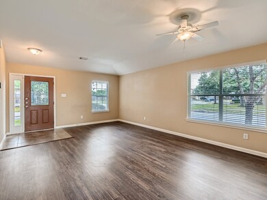 3230 Legends Creek Dr, Spring, TX 77386 - photo 5