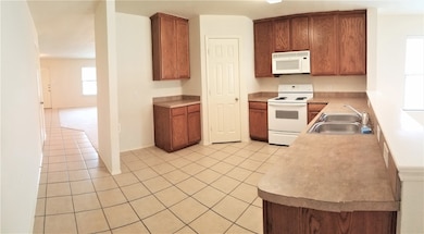 13225 Settlers Trail, Fort Worth, TX 76244 - photo 4