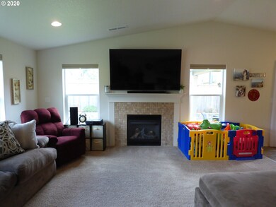 36701 Indian Summer St, Sandy, OR 97055 - photo 3