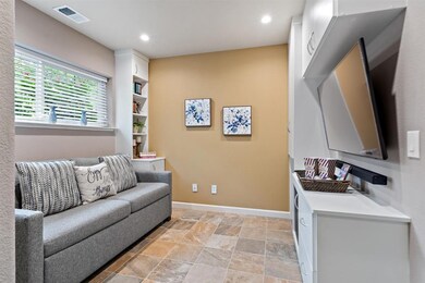 107 Showers Ct, Mountain View, CA 94040 - photo 7