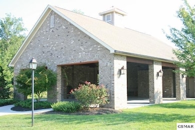 Additional View 13