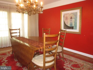 1809 Azalea Ln, Glenside, PA 19038 - photo 4