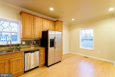 5304 C St SE, Washington, DC 20019 - photo 6