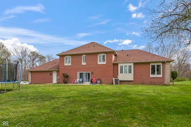 8031 Edgewood Ct, Plainfield, IN 46168 - photo 3