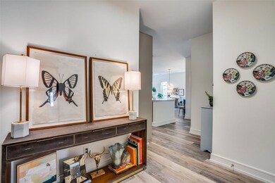 5710 Mccommas Blvd unit 203, Dallas, TX 75206 - photo 4