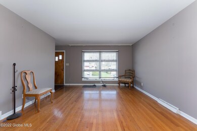 45 Joelson Ct, Albany, NY 12209 - photo 4