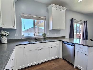 819 S 300 W, Vernal, UT 84078 - photo 7