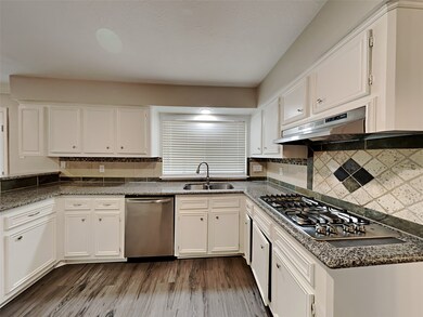 15506 Swan Creek Dr, Houston, TX 77095 - photo 4