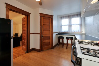 1121 S East Ave unit 2, Oak Park, IL 60304 - photo 5