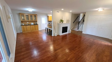 2025 Webster Ln, Des Plaines, IL 60018 - photo 4