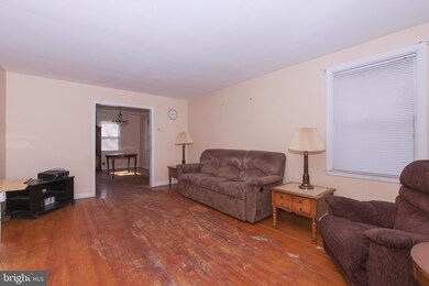 2609 Kentucky Ave, Baltimore, MD 21213 - photo 3