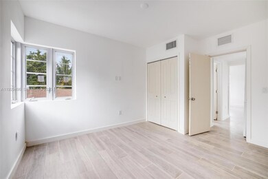 572 NE 67th St unit 3, Miami, FL 33138 - photo 7