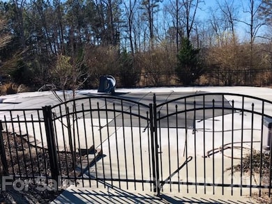 104 Creekview St, Locust, NC 28097 - photo 4