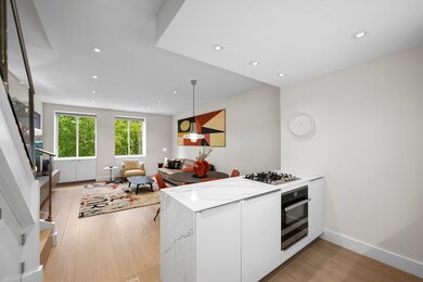 167 Perry St unit 1/2D, New York, NY 10014 - photo 3