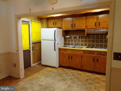 4544 Mountview Rd, Baltimore, MD 21229 - photo 5