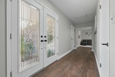 18 Pebble Beach Dr-Shalimar-11