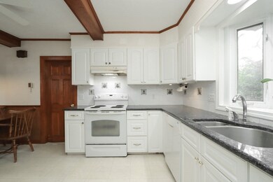 444 Rogers Ave, West Springfield, MA 01089 - photo 4
