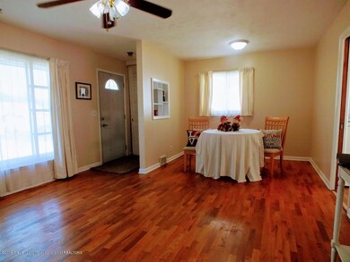 1130 Boynton Dr, Lansing, MI 48917 - photo 7