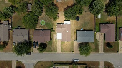 1327 E 144th St, Glenpool, OK 74033 - photo 6