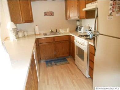 42 Hamilton Ave unit 13, Seaside Heights, NJ 08751 - photo 7