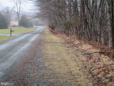 3 Lehland Dr, Boyertown, PA 19512 - photo 5