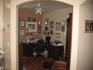 Bloomfield 006