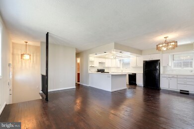 1901 Trafalgar Dr, Fort Washington, MD 20744 - photo 3