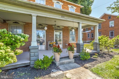 233 S State St, Brownstown, PA 17540 - photo 2