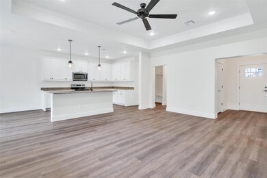 916 W Crawford St, Denison, TX 75020 - photo 7