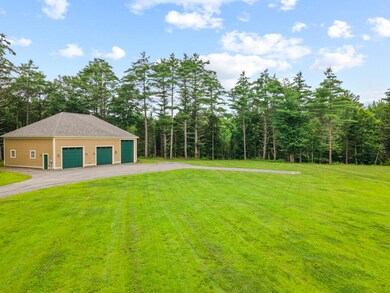 22 Caldwell Cir, Lewiston, ME 04240 - photo 2