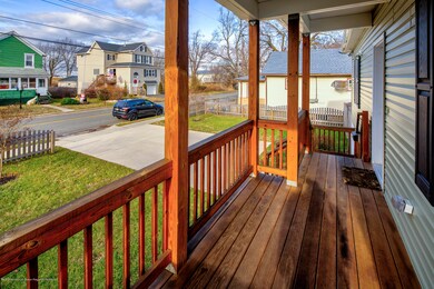 06_Front Porch