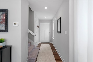 513 Hampstead Dr, Raymore, MO 64083 - photo 5