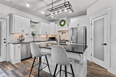 18910 Harmon Rd, Fayetteville, AR 72704 - photo 2