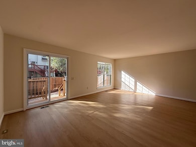 39 Silentwood Ct, Owings Mills, MD 21117 - photo 7