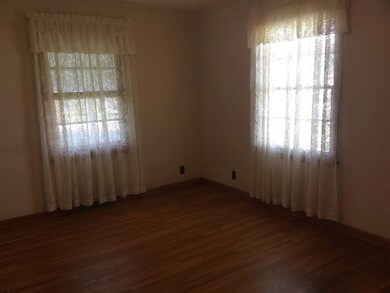 2106 S Eaton Ave, Muncie, IN 47302 - photo 7