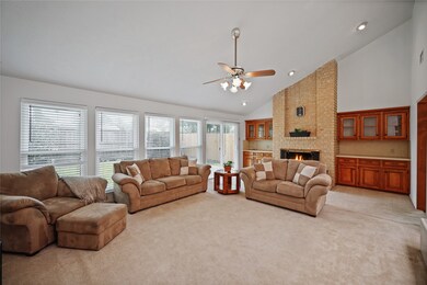 8122 Clover Gardens Dr, Houston, TX 77095 - photo 7