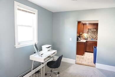 85 Beech St, Lowell, MA 01850 - photo 7