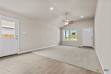 4216 Lugard Dr, Killeen, TX 76542 - photo 5