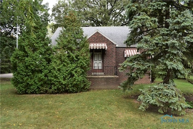 Front view.