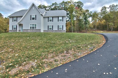 119 Godfreys Gate, Stroudsburg, PA 18360 - photo 6