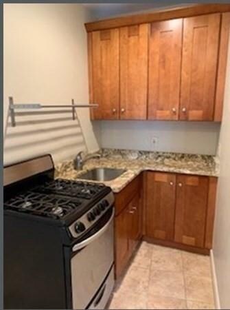 400 Hanover St, Boston, MA 02113 - photo 6