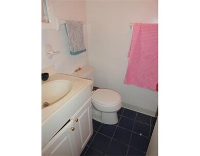519 Washington St unit 5, Brookline, MA 02446 - photo 5